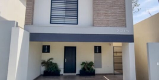 Casa en Venta en Consenza, Guadalupe