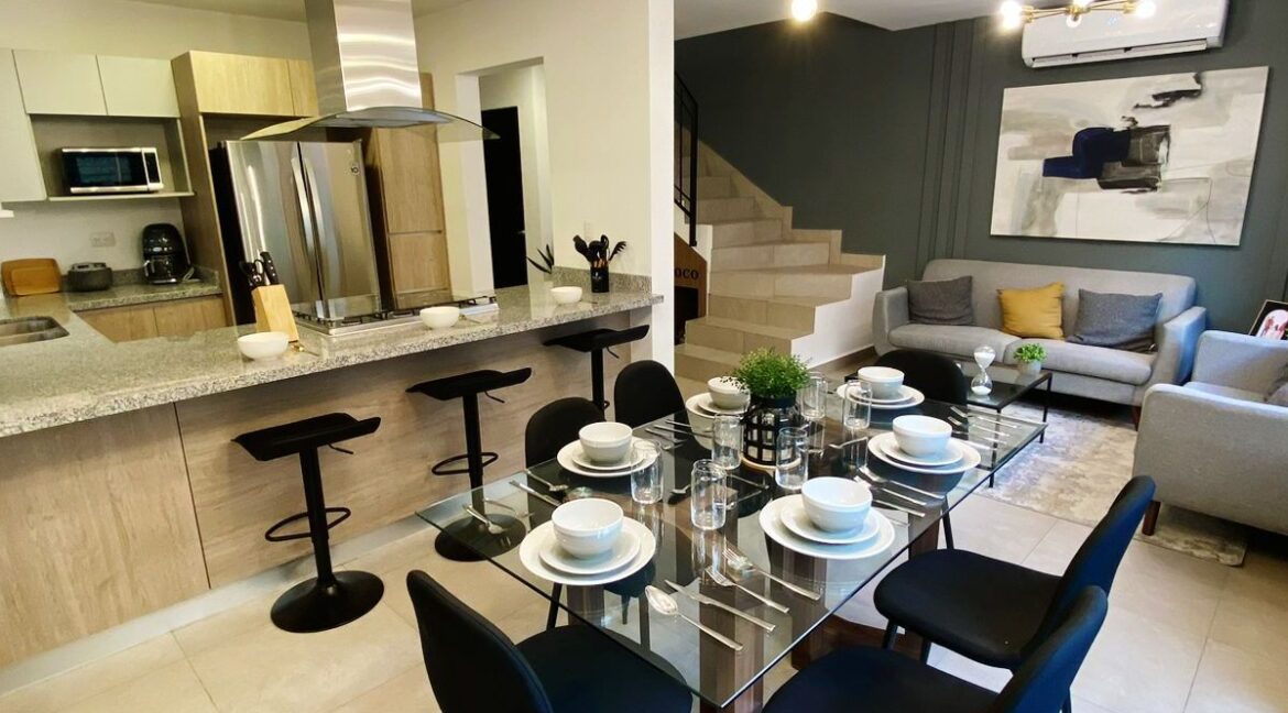 380792409_271752115752012_4777904642346533401_n