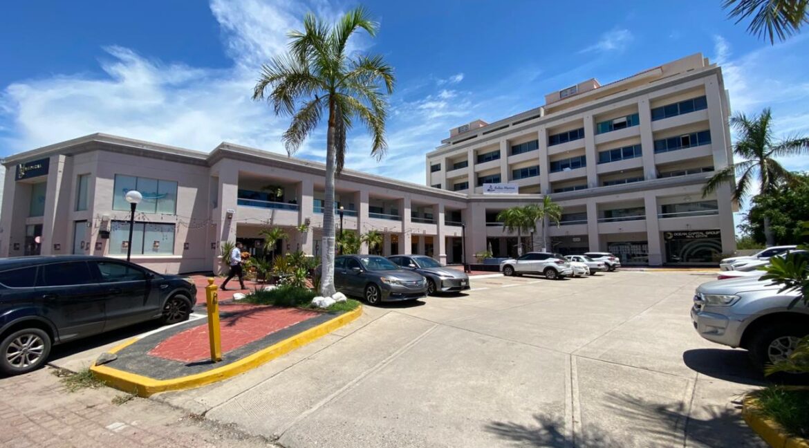 1 Departamento en Venta Bahía Marina Mazatlán