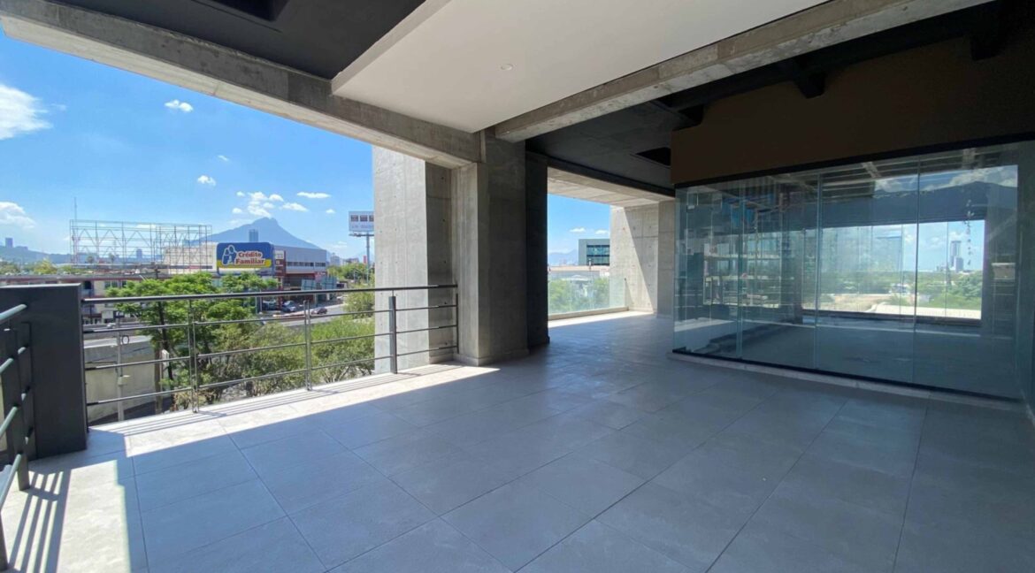 15 Local en Venta Torre Shiro Distrito TEC Roma Monterrey