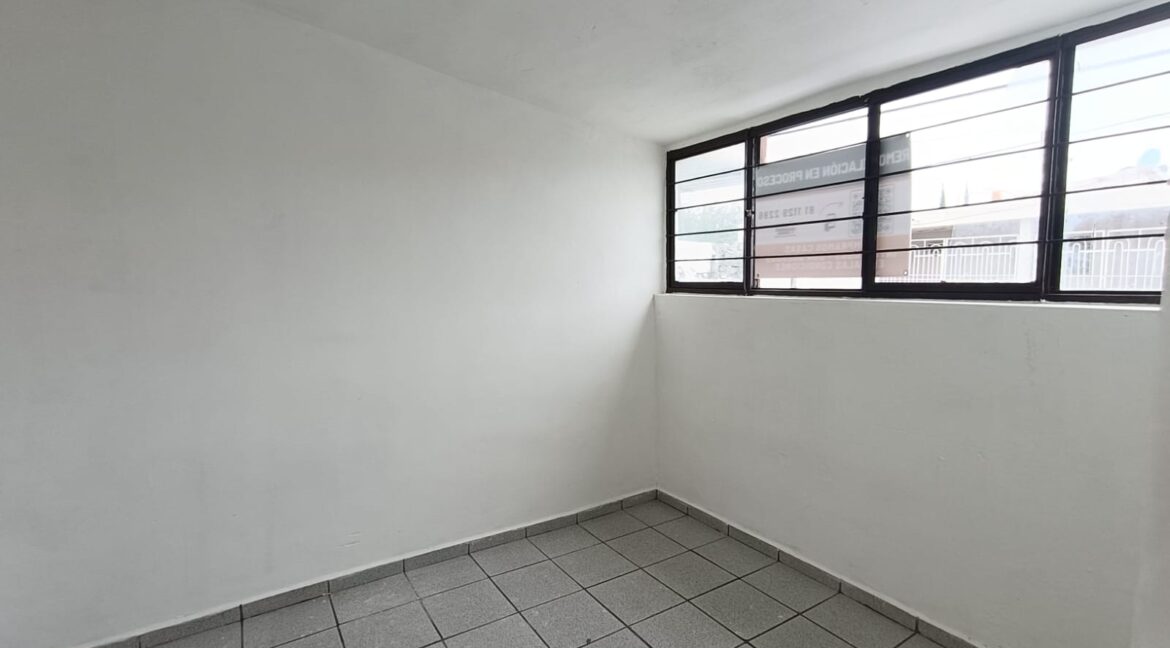 11 CASA EN VENTA RAUL CABALLERRO { ARBOLEDAS DEL ORIENTE} GUADALUPE