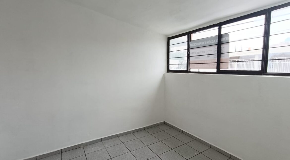 12 CASA EN VENTA RAUL CABALLERRO { ARBOLEDAS DEL ORIENTE} GUADALUPE