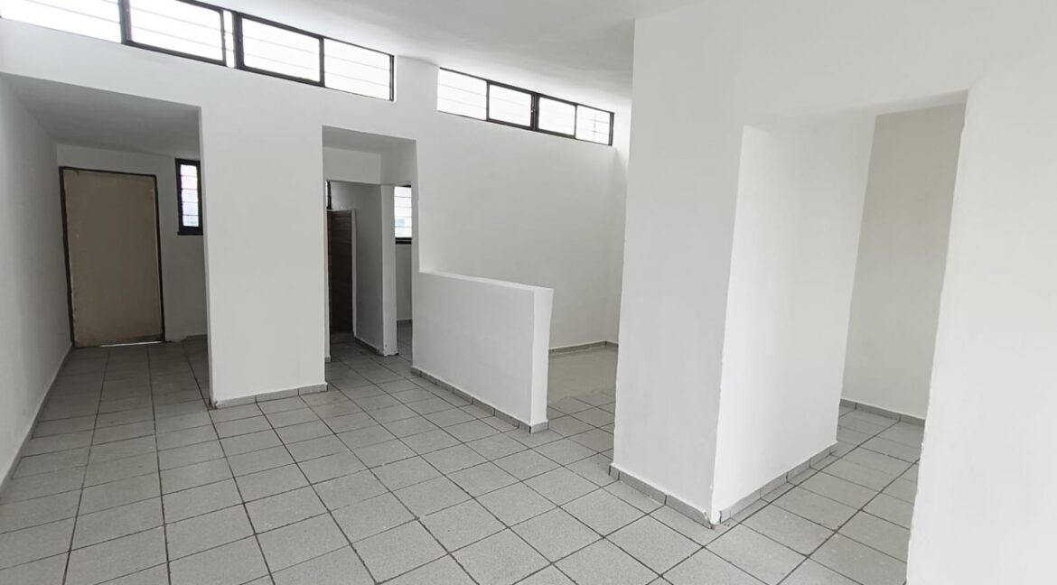 15 CASA EN VENTA RAUL CABALLERRO { ARBOLEDAS DEL ORIENTE} GUADALUPE