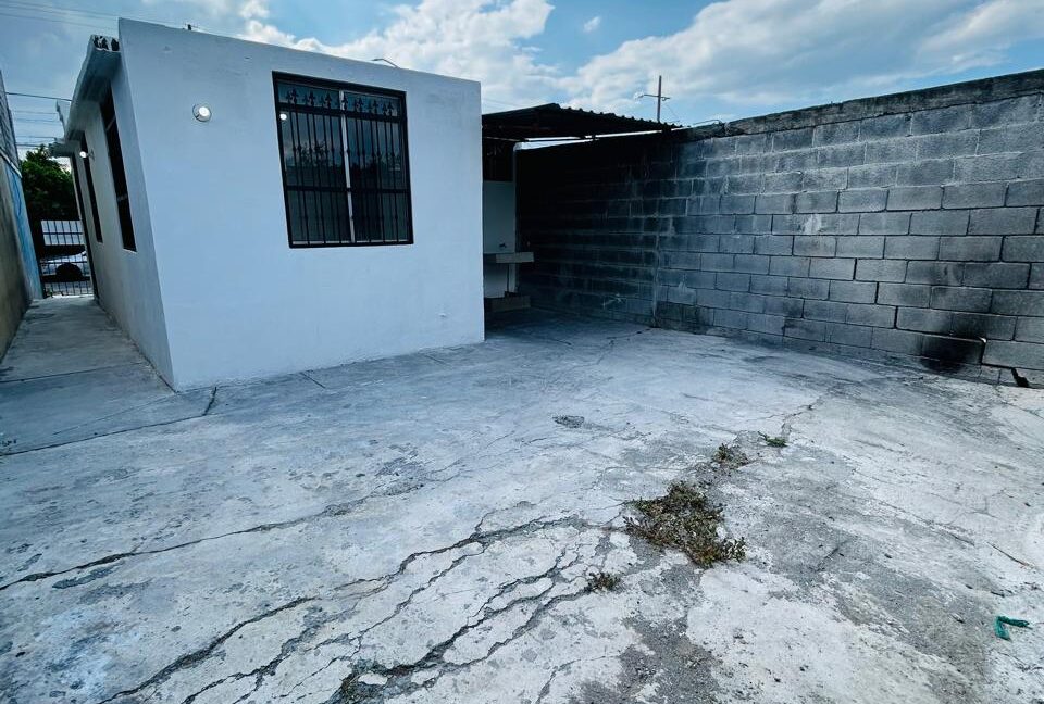 18 CASA EN VENTA MISION APODACA