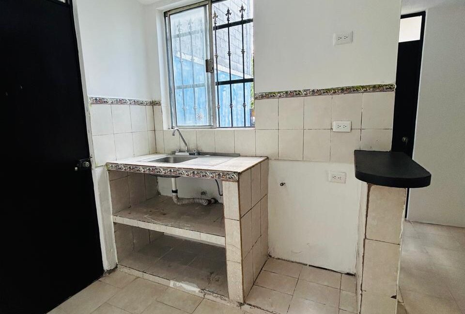5 CASA EN VENTA MISION REAL APODACA