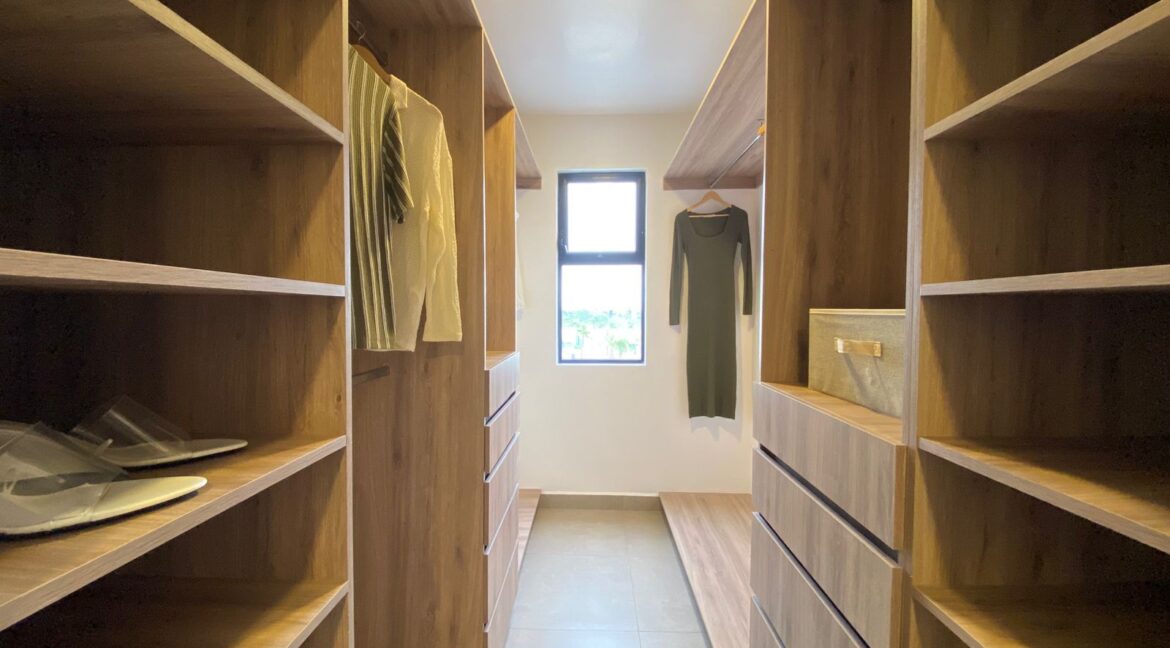 15 CASA EN VENTA VERENIA, DOMINIO CUMBRES