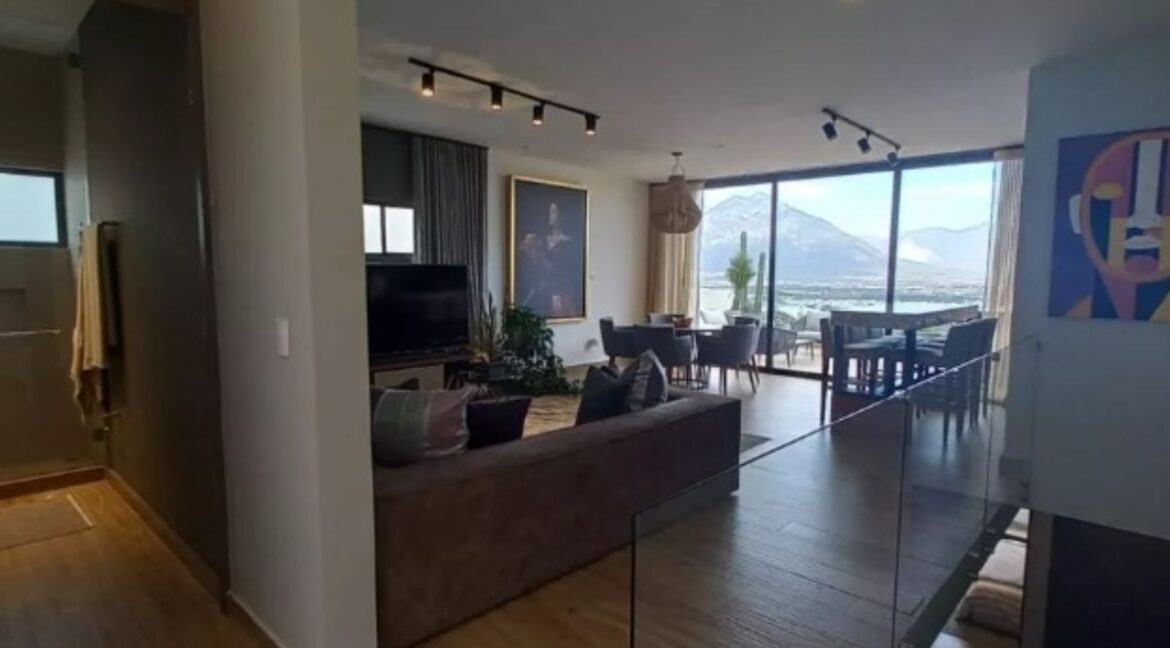 17 CASA PARK LIVING CUMBRES DOMINIO