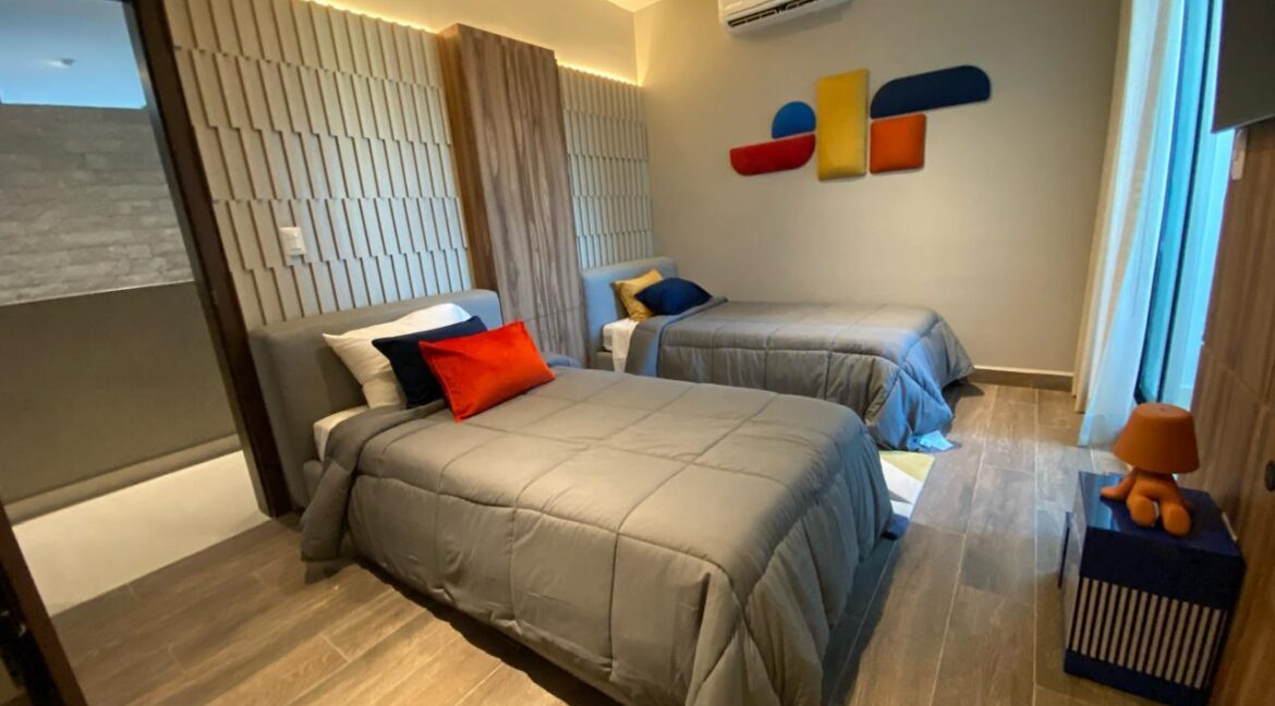 18 CASA EN VENTA VALLE PREMIER DOMINIO CUMBRES 2