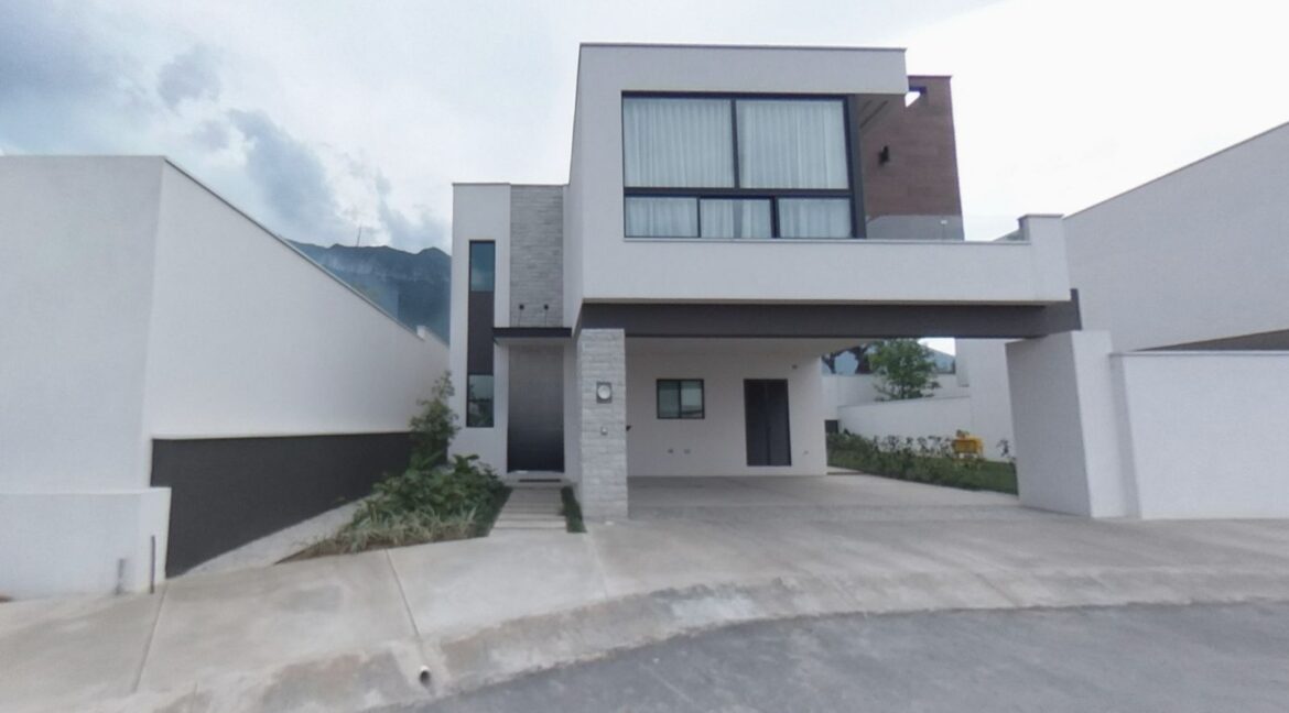 2 CASA EN VENTA VALLE PREMIER , DOMINIO CUMBRES