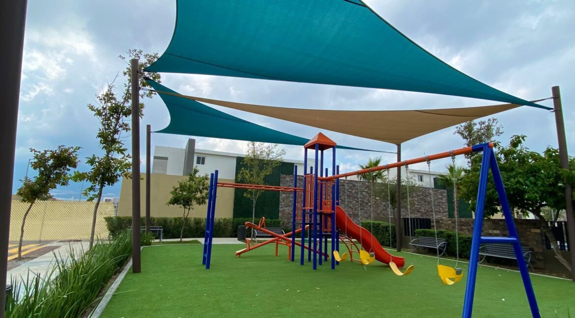 23 CASA EN VENTA MONTEALBAN GARCIA