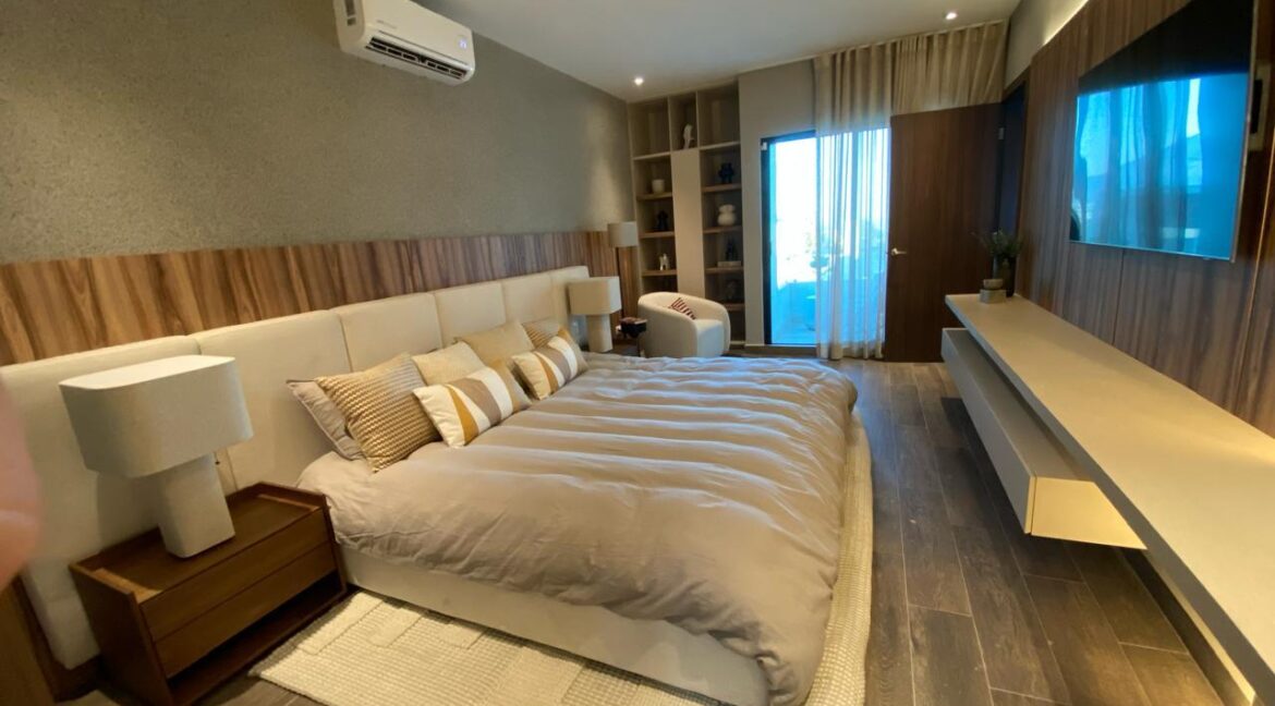 24 CASA EN VENTA VALLE PREMIER DOMINIO CUMBRES 2