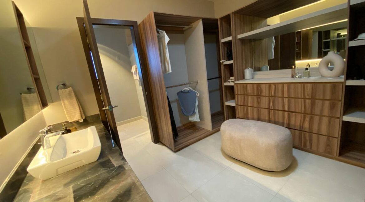 25 CASA EN VENTA VALLE PREMIER DOMINIO CUMBRES 2