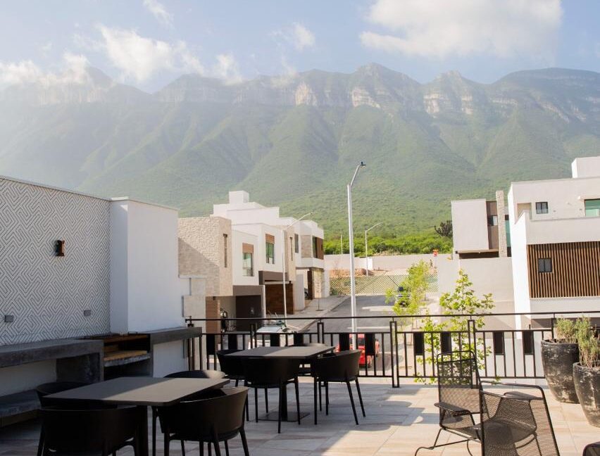 30 CASA EN VENTA VALLE PREMIER DOMINIO CUMBRES 2