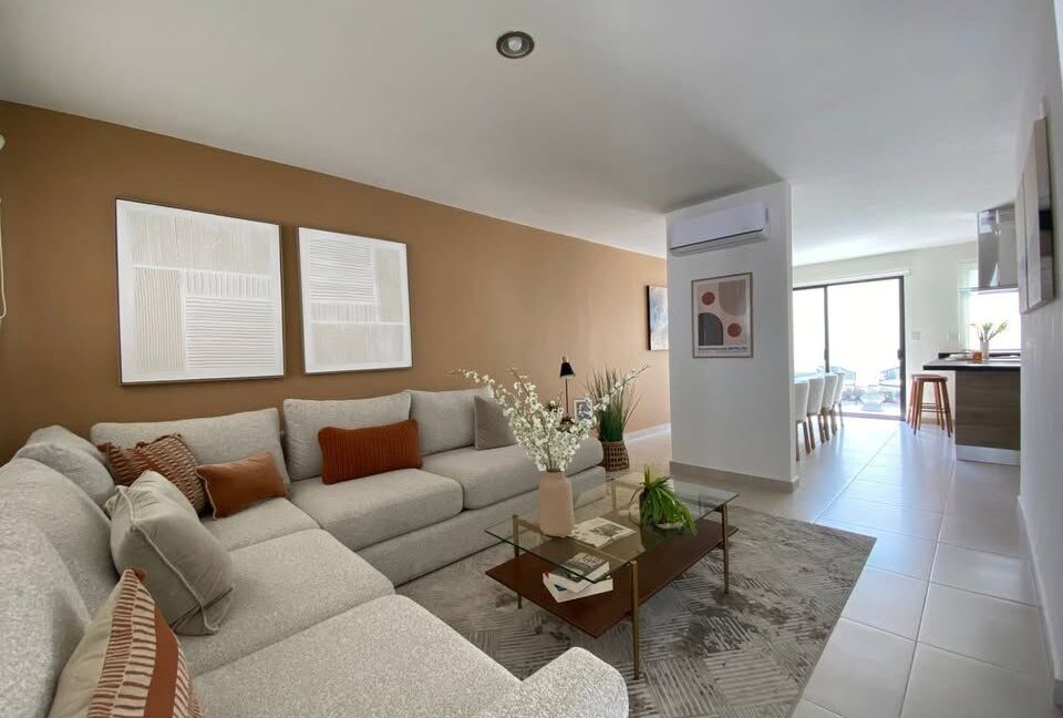 4 CASA EN VENTA CALANDRIA RESIDENCIAL DOMINIO CUMBRES