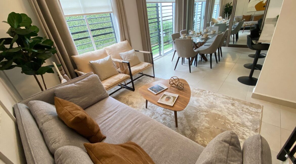 6 CASA EN VENTA MONTEALBAN GARCIA