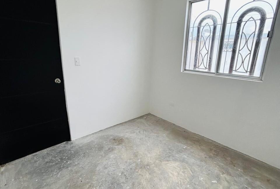 11 CASA EN VENTA BARRIO DE LAS MARGARITAS MONTERREY