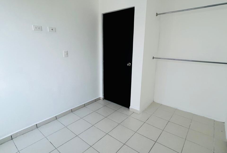 13 CASA EN VENTA MIRADOR APODACA