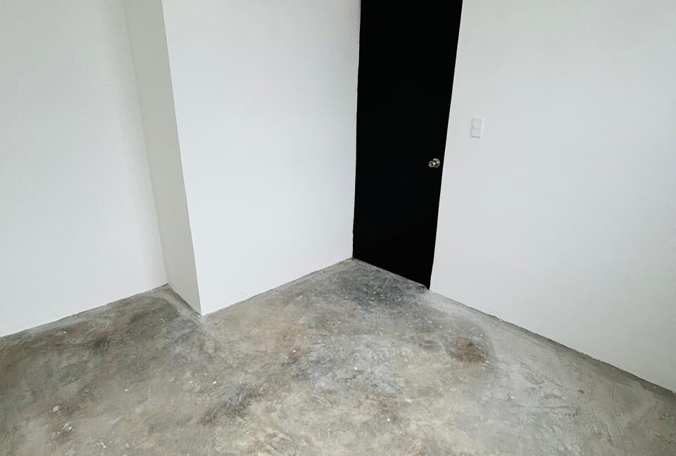 6 CASA EN VENTA BARRIO DE LAS MARGARITAS MONTERREY