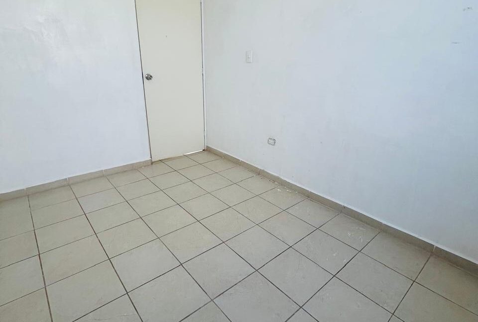 8 CASA EN VENTA LOMAS DE CORDOBA JUAREZ