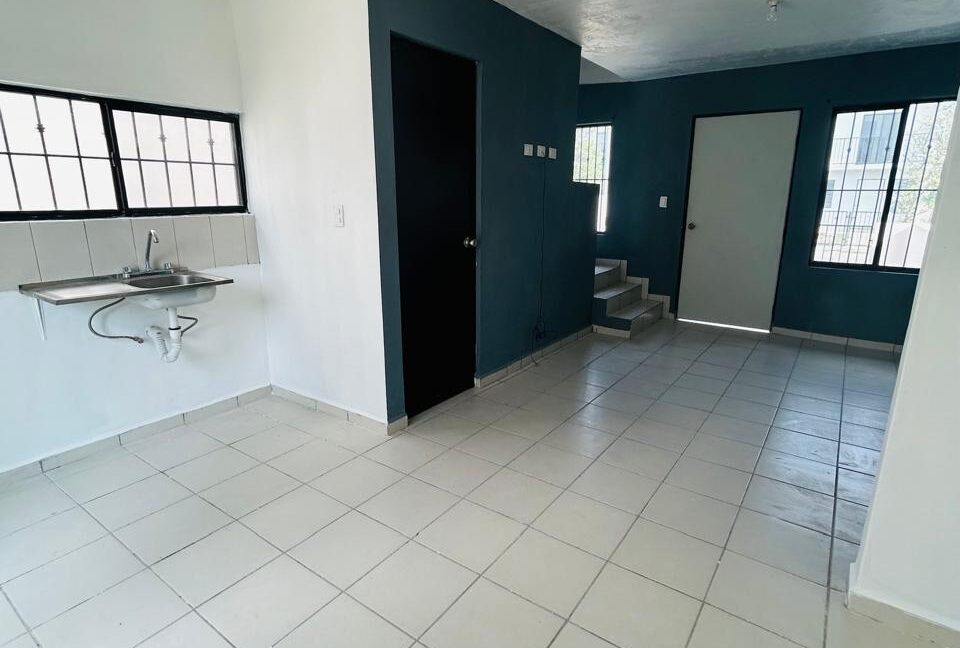 8 CASA EN VENTA MIRADOR APODACA