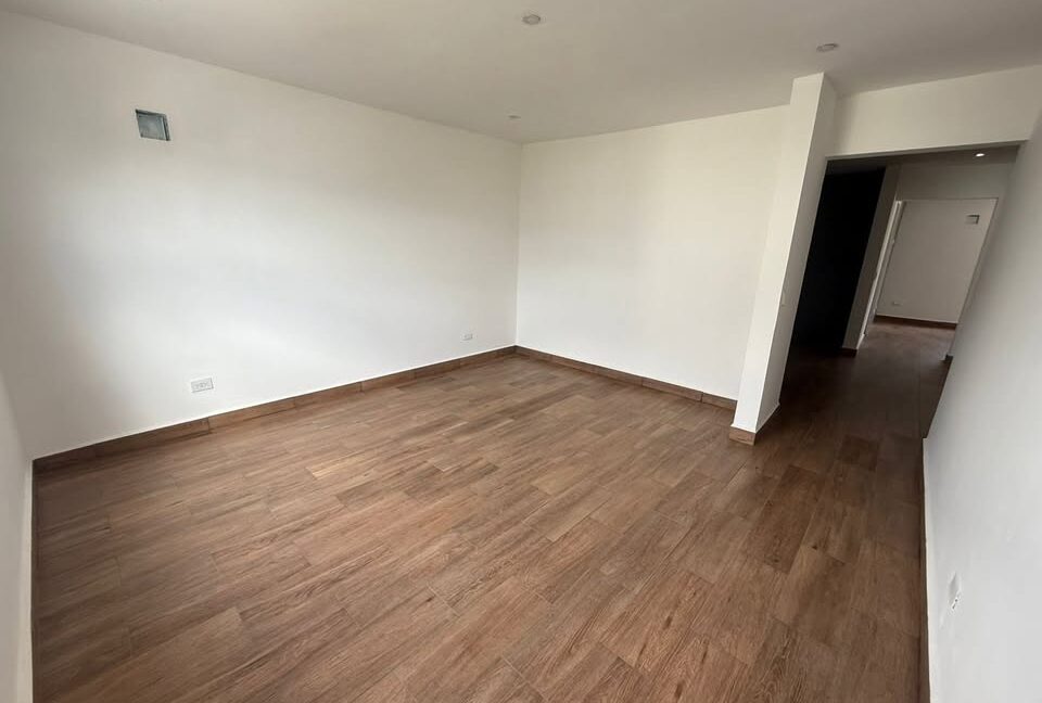 18 CASA MIRADOR RESIDENCIAL