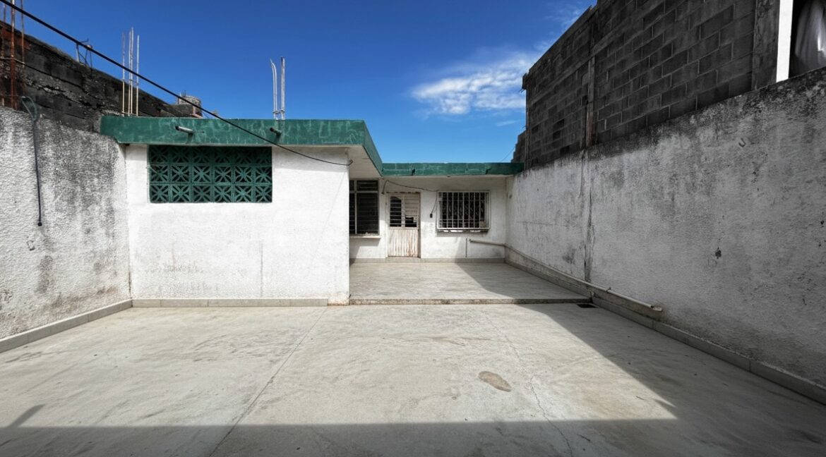 10 CASA EN VENTA OLIMPICA