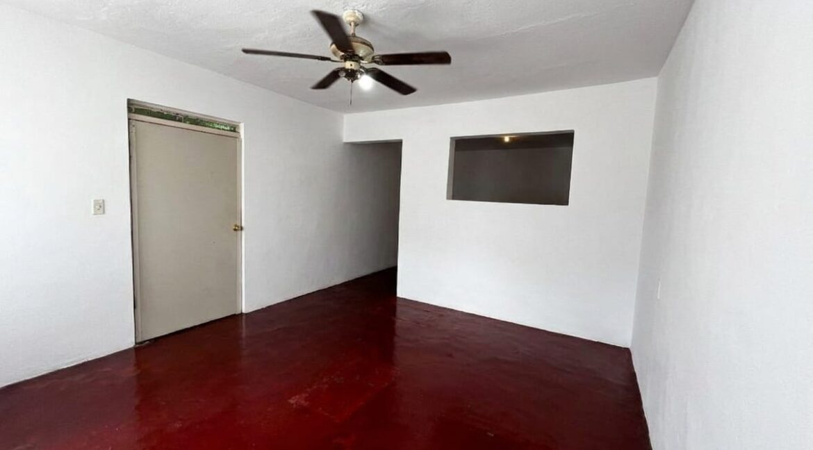 4 CASA EN VENTA OLIMPICA