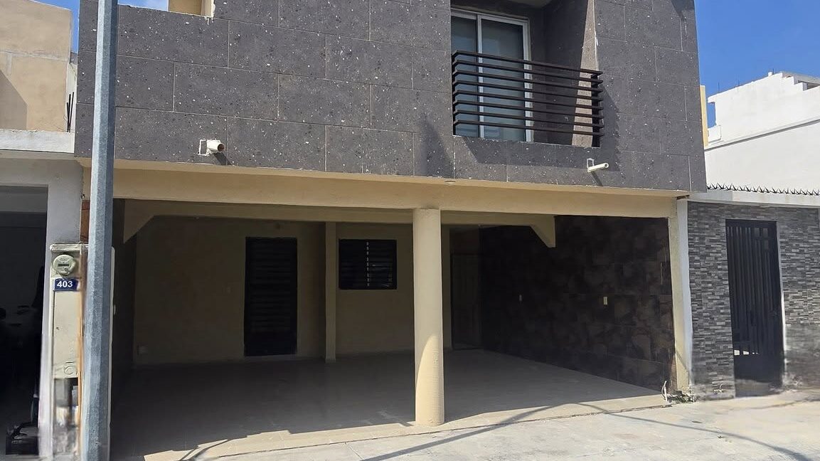 CASA EN VENTA CERRADA PROVIDENCIA APODACA
