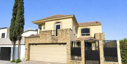 Casa en Venta Cumbres 5to Sector Monterrey