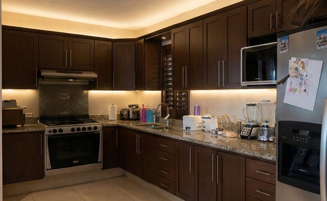 Casa en Venta Cumbres 5to Sector 8