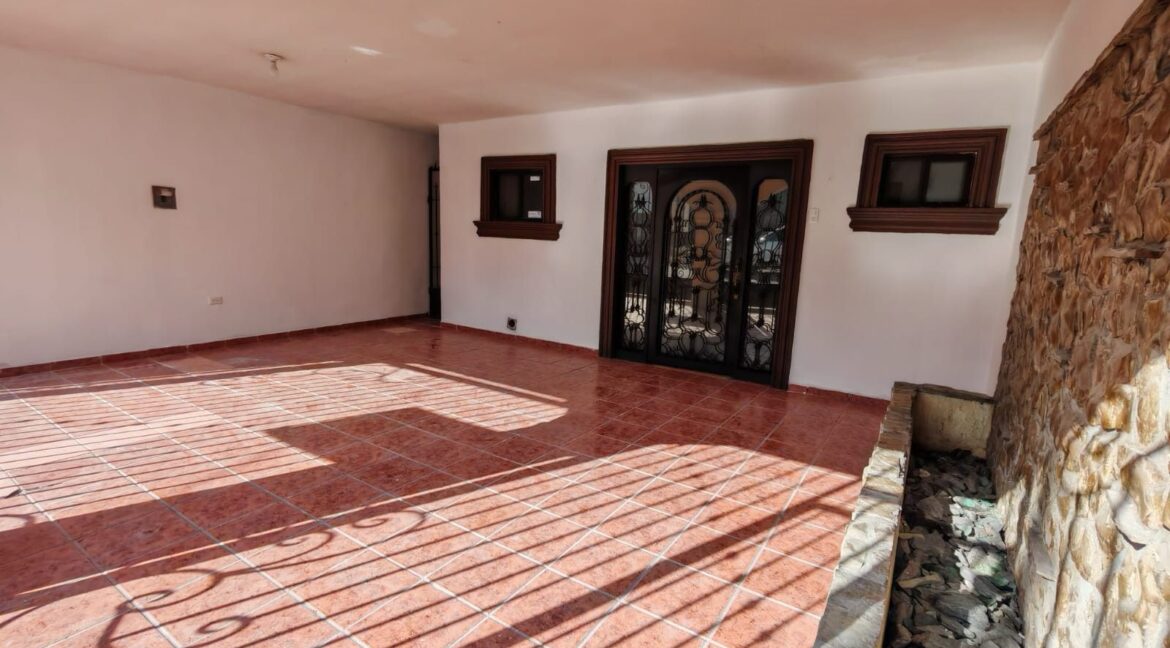 Casa en venta cumbres quinta real 1