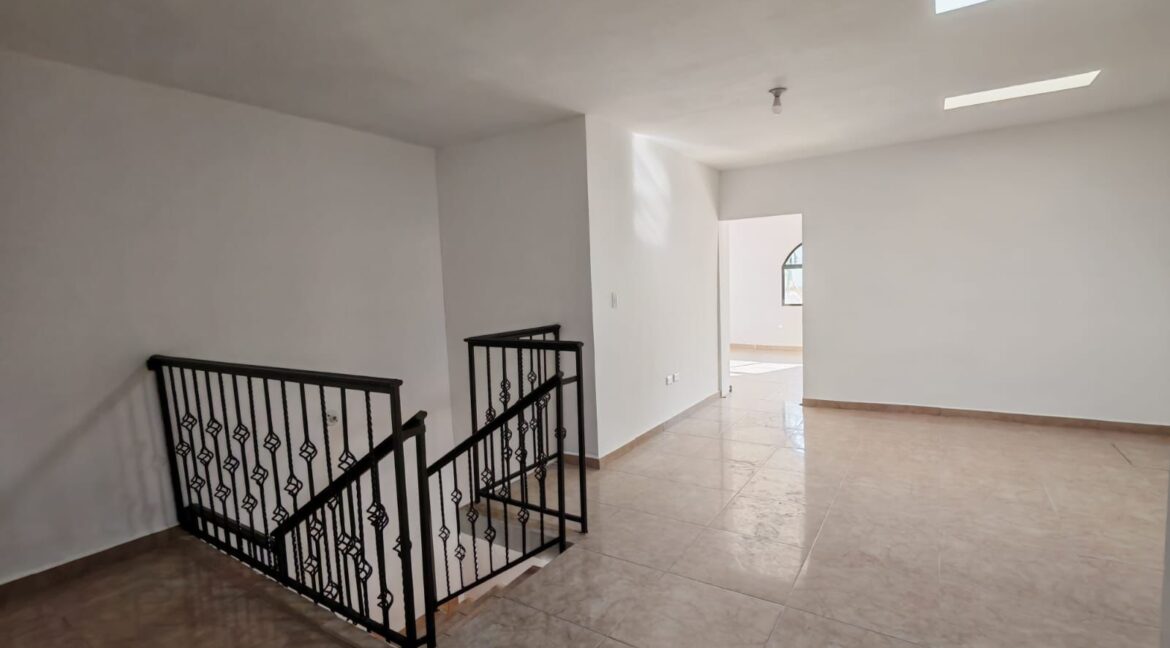 Casa en venta cumbres quinta real 14