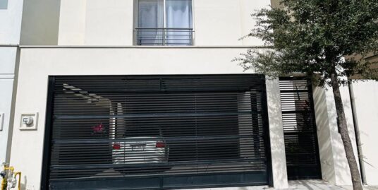 Casa en Renta Siete Colinas, Guadalupe