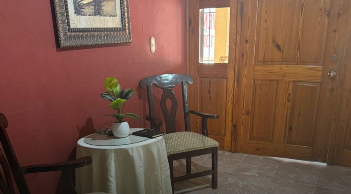 CASA EN VENTA CERRADA PROVIDENCIA APODACA 5
