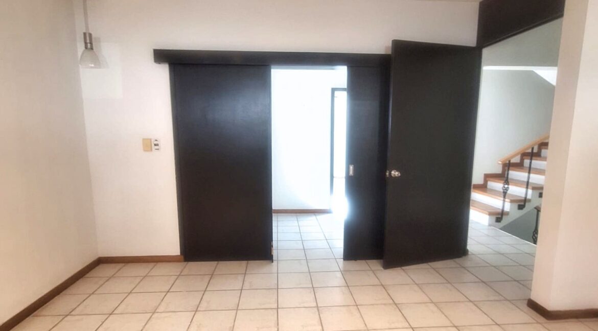 Casa en Venta Cumbres 6to Sector 6