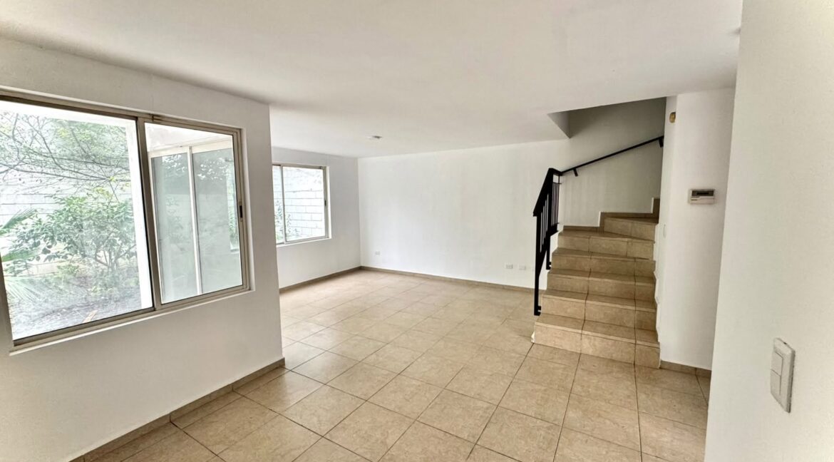 Casa en Venta Las Lomas Garcia 6