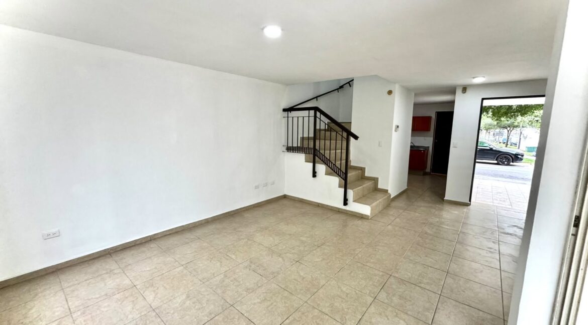 Casa en Venta Las Lomas Garcia 9