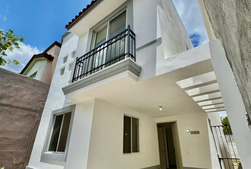 Casa en Venta Pedregal de Apodaca 1