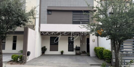 Casa en Venta Cerradas de Cumbres Monterrey