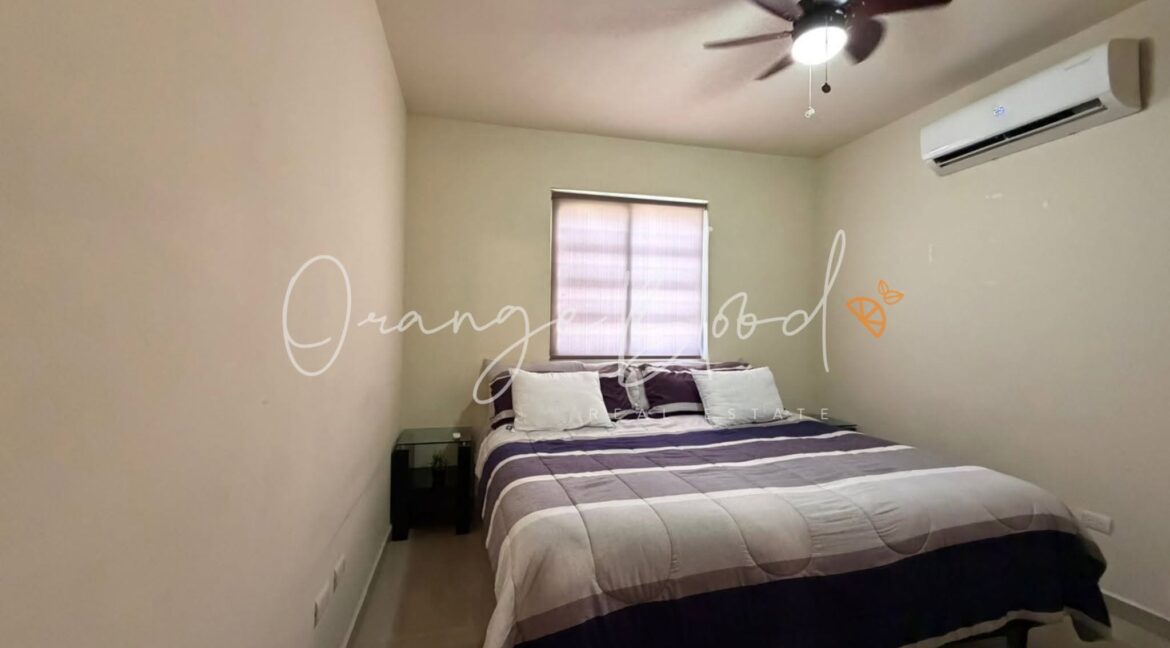 11 CASA EN VENTA CERRADAS DE CUMBRES MONTERREY.