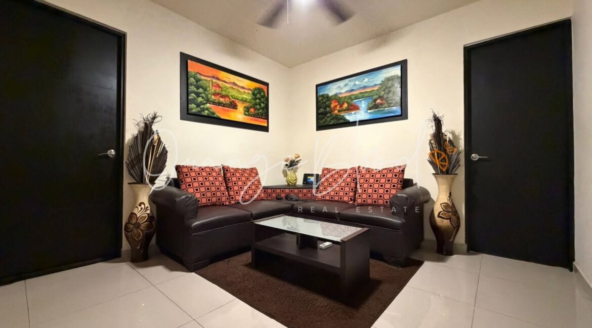 3 CASA EN VENTA CERRADAS DE CUMBRES MONTERREY.