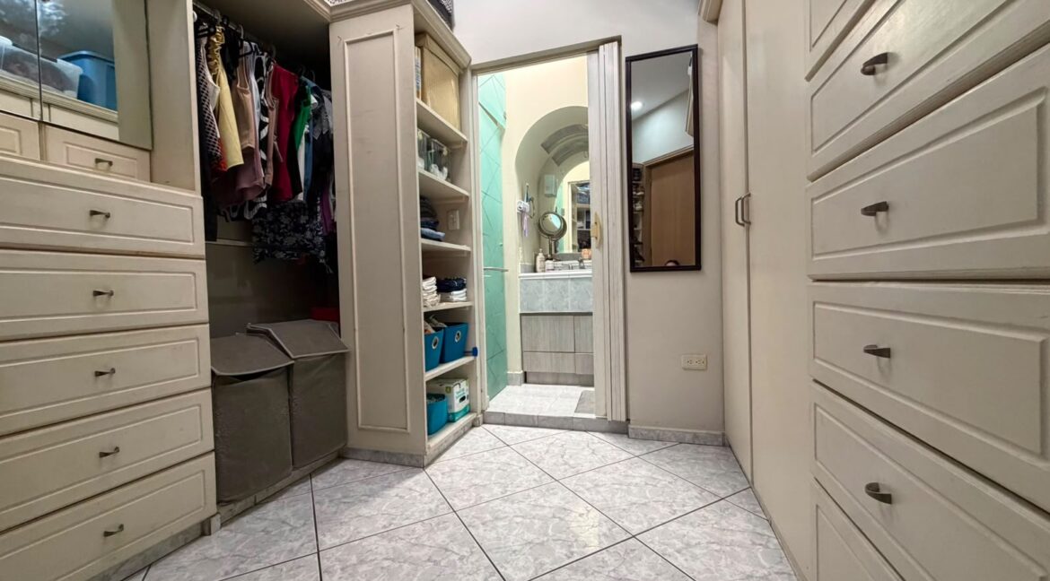 Casa en Venta Cumbres 5to Sector 7