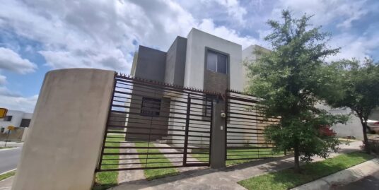 Casa en Venta Arcadia La Silla, Juarez