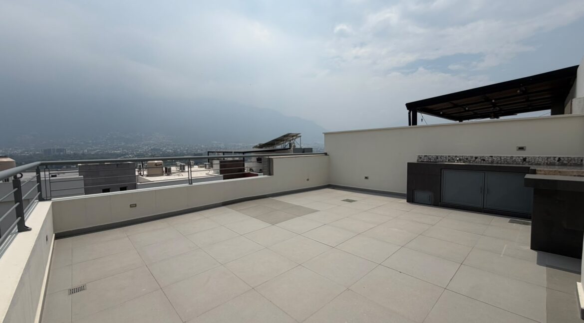Casa en Venta Colinas del Valle 16