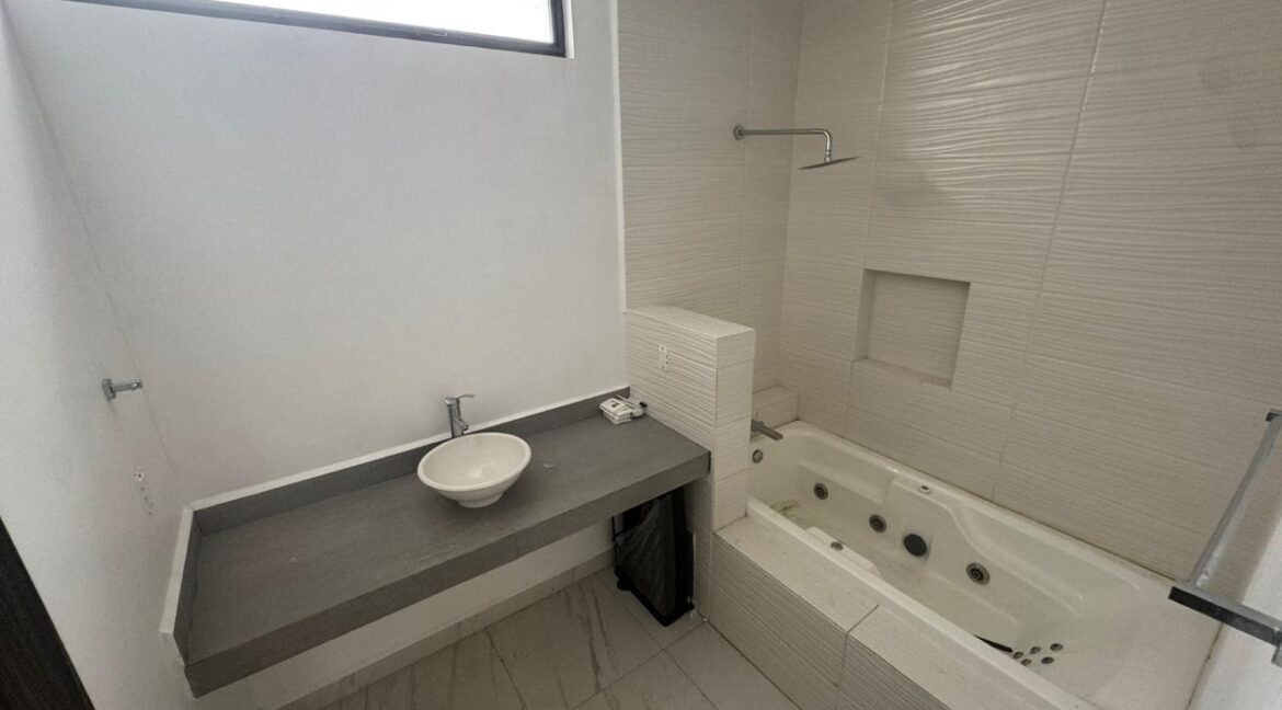 Casa en Venta Cumbres del Lago 8