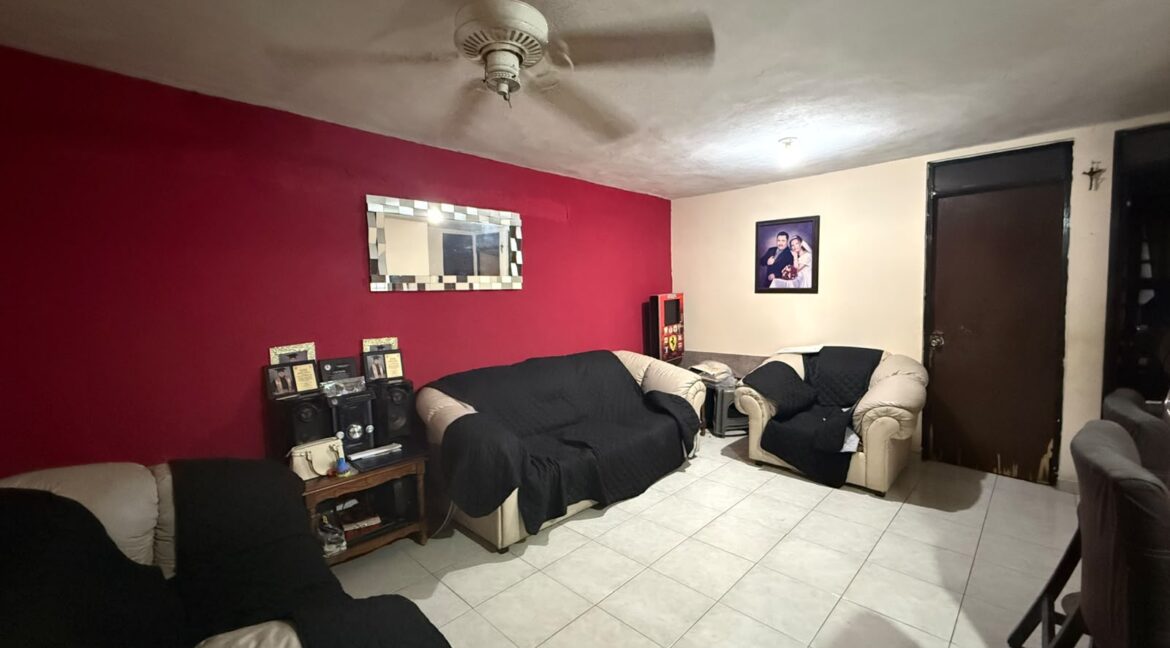 Casa en Venta Jardin de las Mitras, Monterrey 2