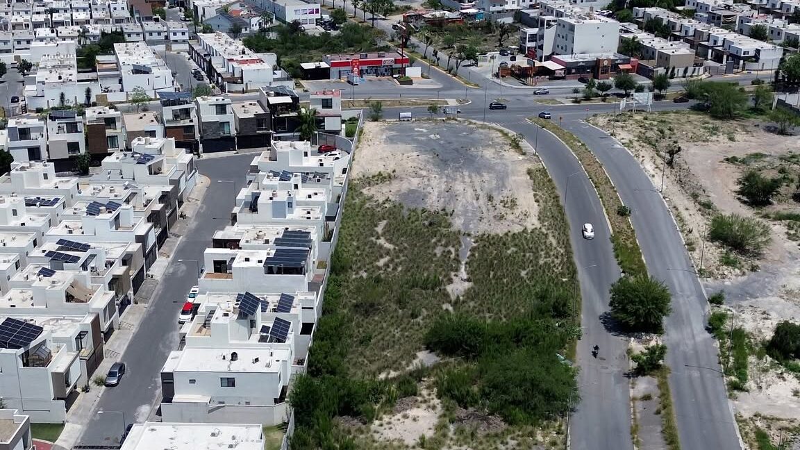 Terreno en Venta Cumbres Platinum 15