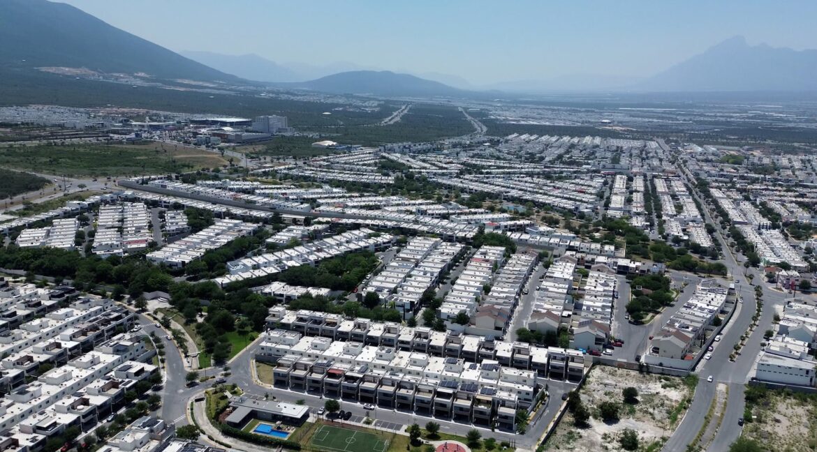 Terreno en Venta Cumbres Platinum 8