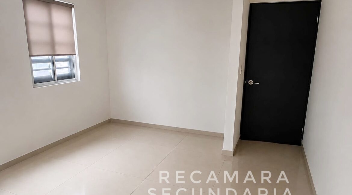 12 Casa en Venta Cerradas Cumbres Monterrey