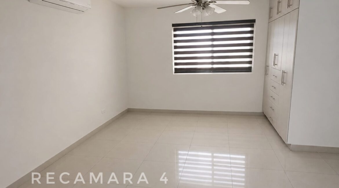 13 Casa en Venta Cerradas Cumbres Monterrey